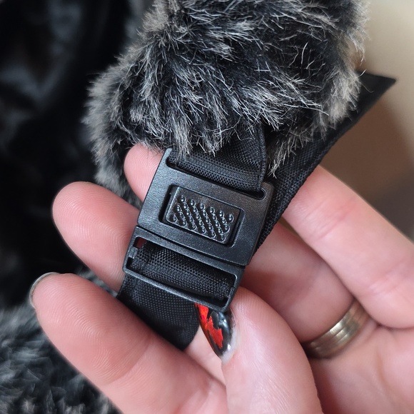 Wilson Leather Winter Hat 100% Polyester L/XL - Picture 13 of 13